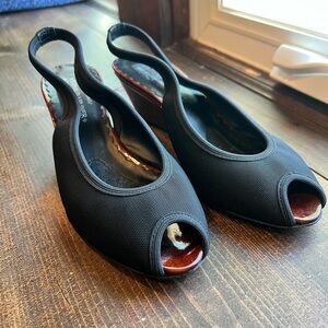 Donald J. Pliner Couture Peep Toe Slingback Tortoise Shell Acrylic Wedges